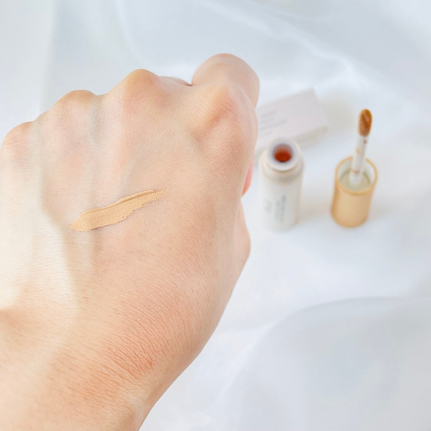 ミネラルインナートリートメントリキッドコンシーラー/エトヴォス/リキッドコンシーラーを使ったクチコミ(3枚目)