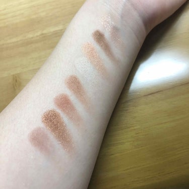 UR GLAM　BLOOMING EYE COLOR PALETTE/U R GLAM/パウダーアイシャドウを使ったクチコミ（3枚目）