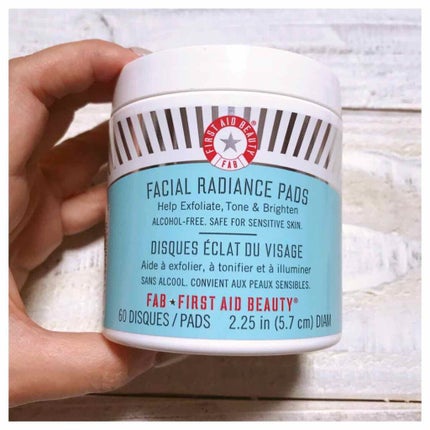 FACIAL RADIANCE PADS/First Aid Beauty/化粧水を使ったクチコミ(1枚目)