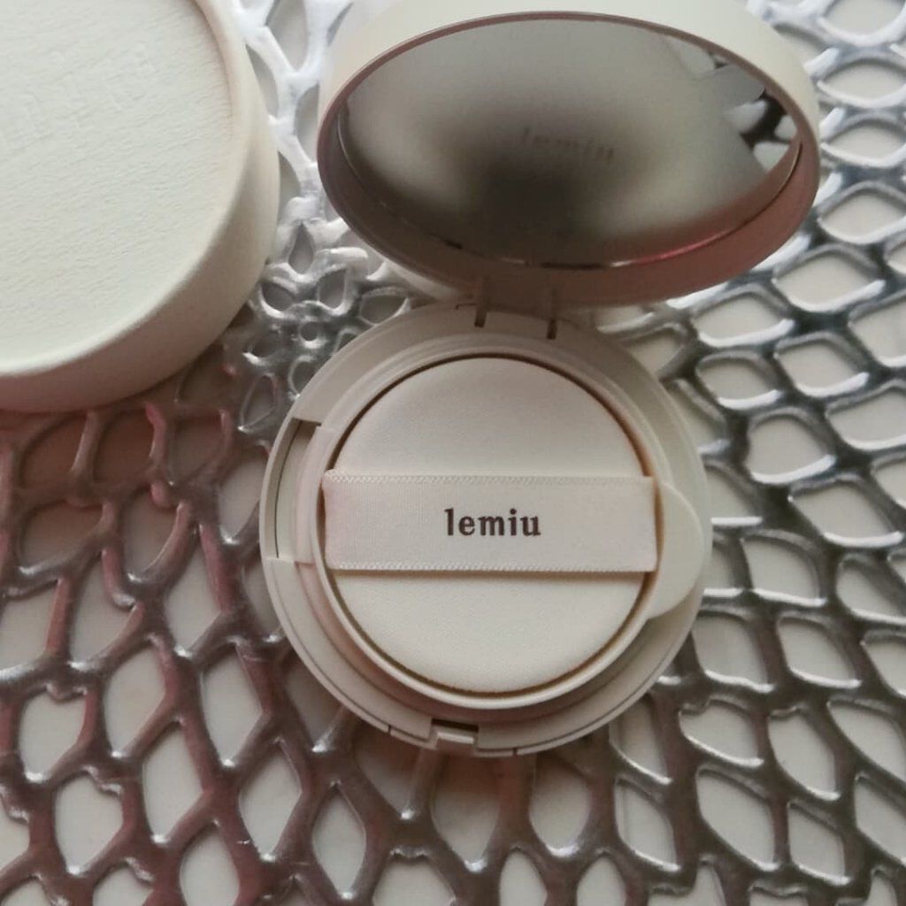 オナイリックススキンクッション/LEMIU/クッションファンデーションを使ったクチコミ（2枚目）