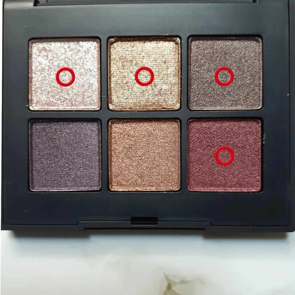 ヴォワヤジュールアイシャドウパレット/NARS/アイシャドウパレットを使ったクチコミ（2枚目）