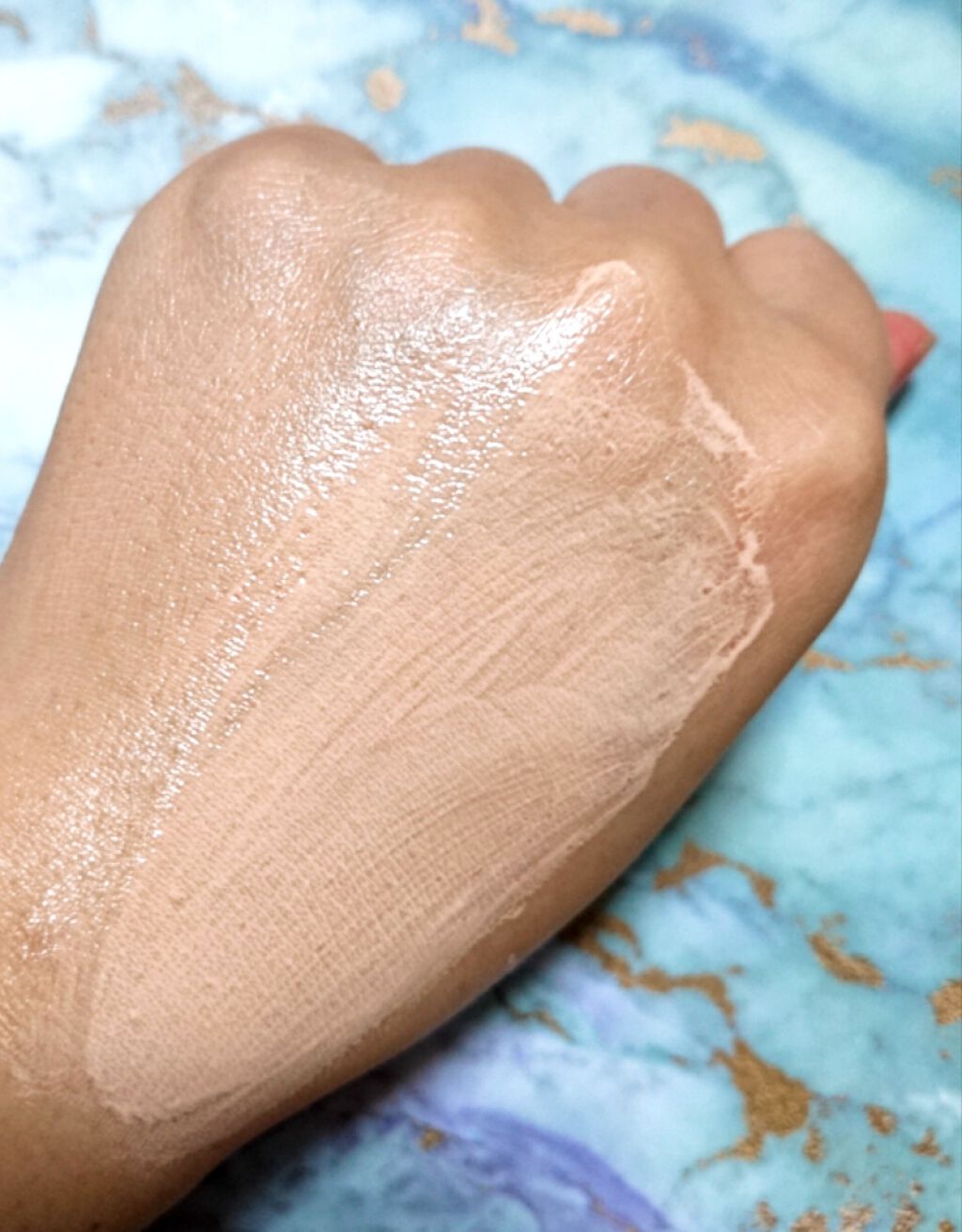 エリクシール ルフレ バランシング おしろいミルク C/エリクシール/乳液を使ったクチコミ(2枚目)