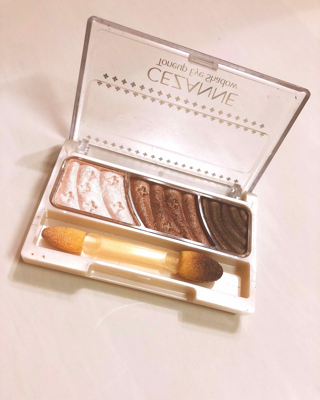 トーンアップアイシャドウ/CEZANNE/アイシャドウパレットを使ったクチコミ（2枚目）