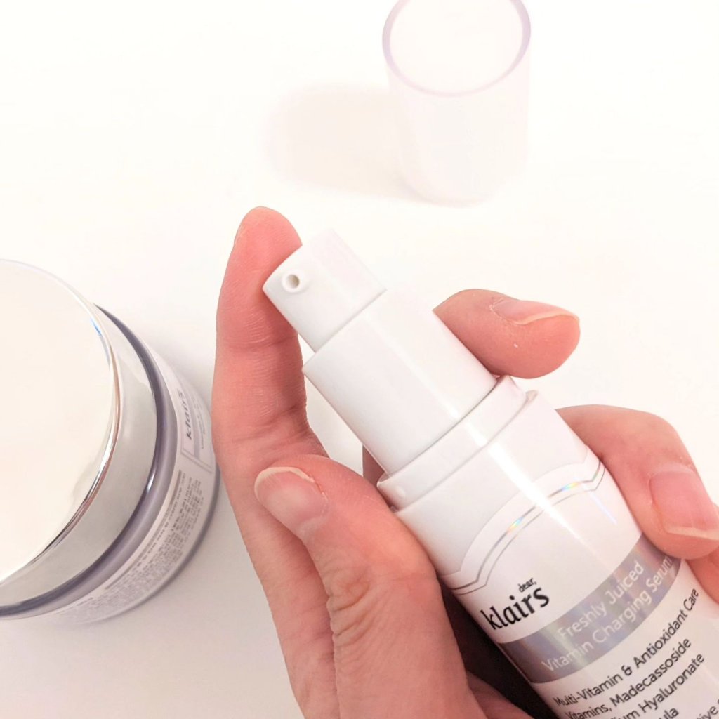 フレッシュリージュースドビタミンチャージングセラム(30ml)/Klairs/美容液を使ったクチコミ（2枚目）