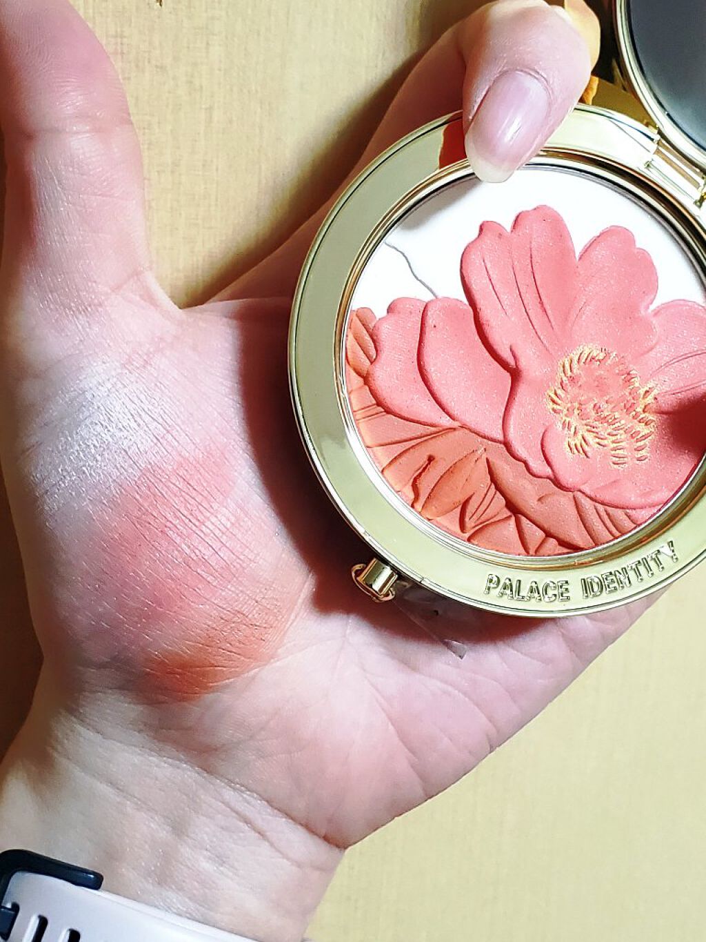 ZEESEAｘ正宮御品　「盛唐酔夢」シリーズ　丹酔金箔　牡丹チークシャッドパレット/ZEESEA/パウダーチークを使ったクチコミ（2枚目）