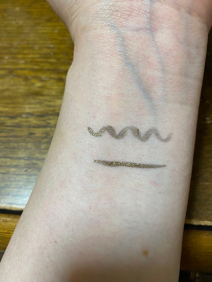 アクアレジスト カラーインク /MAKE UP FOR EVER/リキッドアイライナーを使ったクチコミ(4枚目)