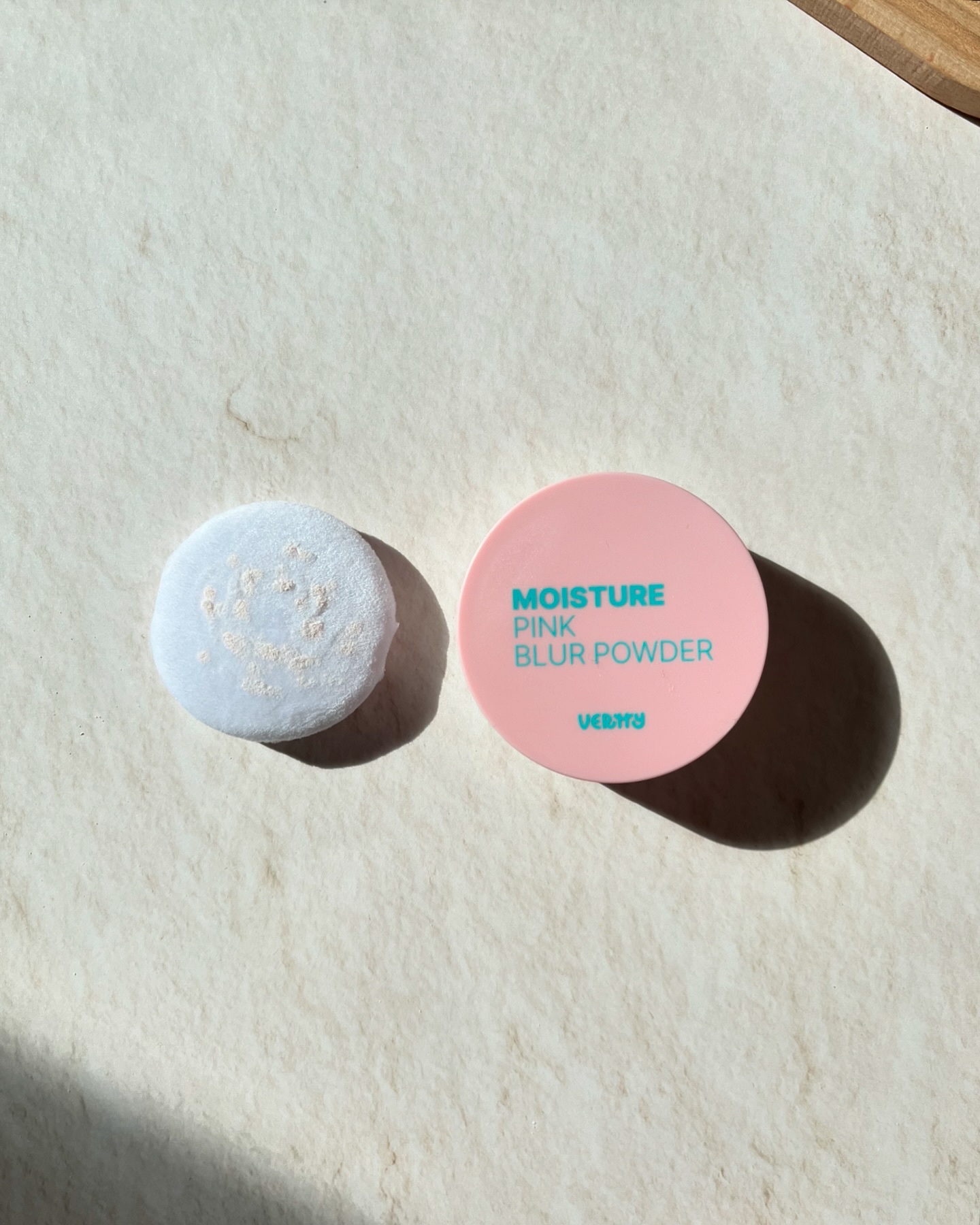 ノーセバムミントブラーパウダー /Vertty/ルースパウダーを使ったクチコミ（3枚目）