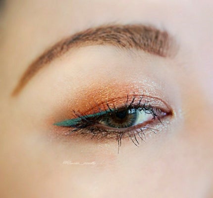 マルチグリッターカラー/ENBAN TOKYO/単色アイシャドウを使ったクチコミ(9枚目)