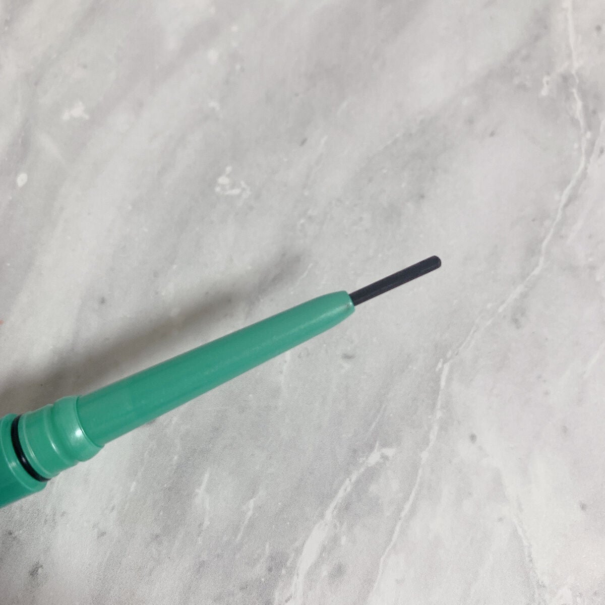 「密着アイライナー」クリームペンシル/デジャヴュ/ペンシルアイライナーを使ったクチコミ(3枚目)