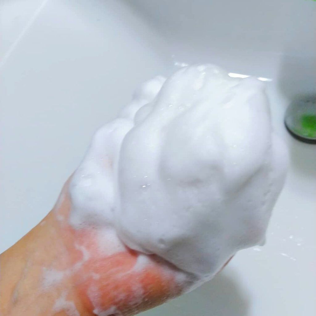 エッセンスイン クレンジングフォーム/d プログラム/洗顔フォームを使ったクチコミ(2枚目)