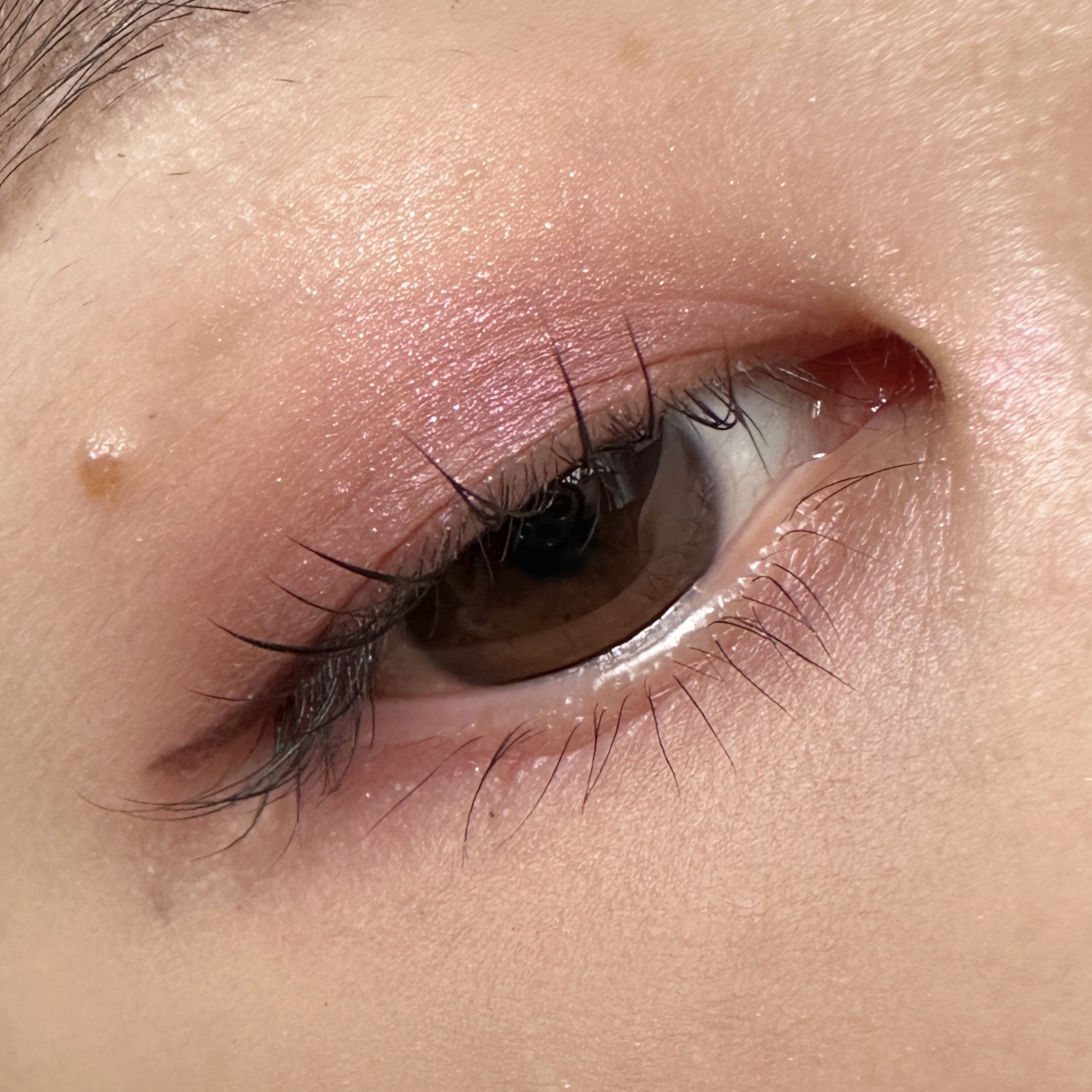 オンブル エサンシエル/CHANEL/単色アイシャドウを使ったクチコミ（3枚目）