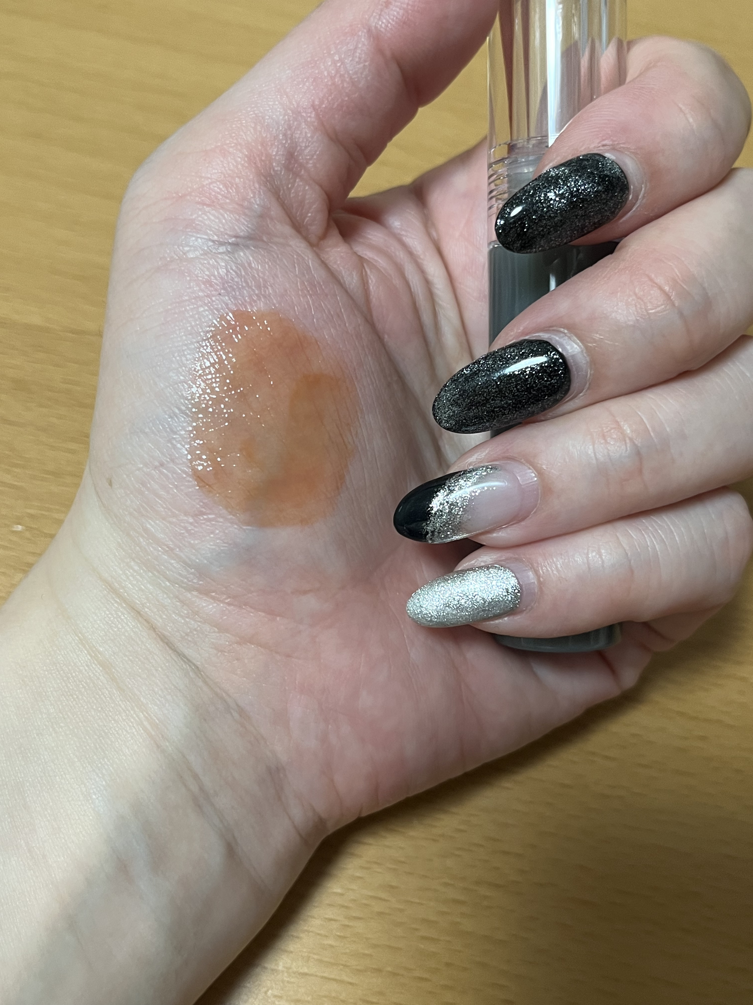 ニュアンスラップティント 102 花車(ガーベラ)ベージュ(限定カラー)/Fujiko/リップティントを使ったクチコミ（3枚目）