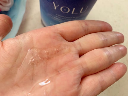 リラックスナイトリペア シャンプー/トリートメント/YOLU/市販シャンプーを使ったクチコミ(2枚目)