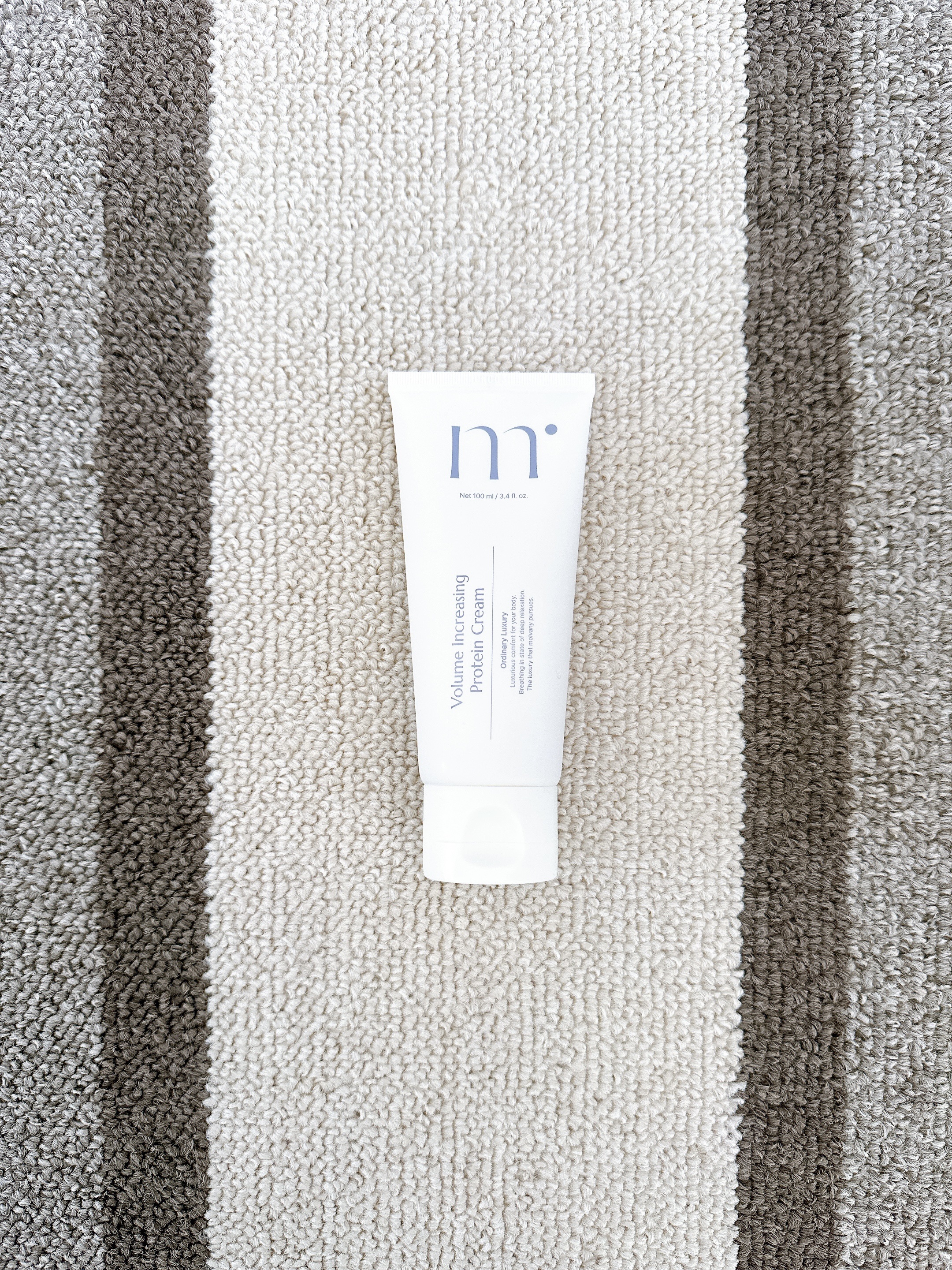 ボリュームインクリーシングプロテインクリーム/molvany/フェイスクリームを使ったクチコミ（1枚目）