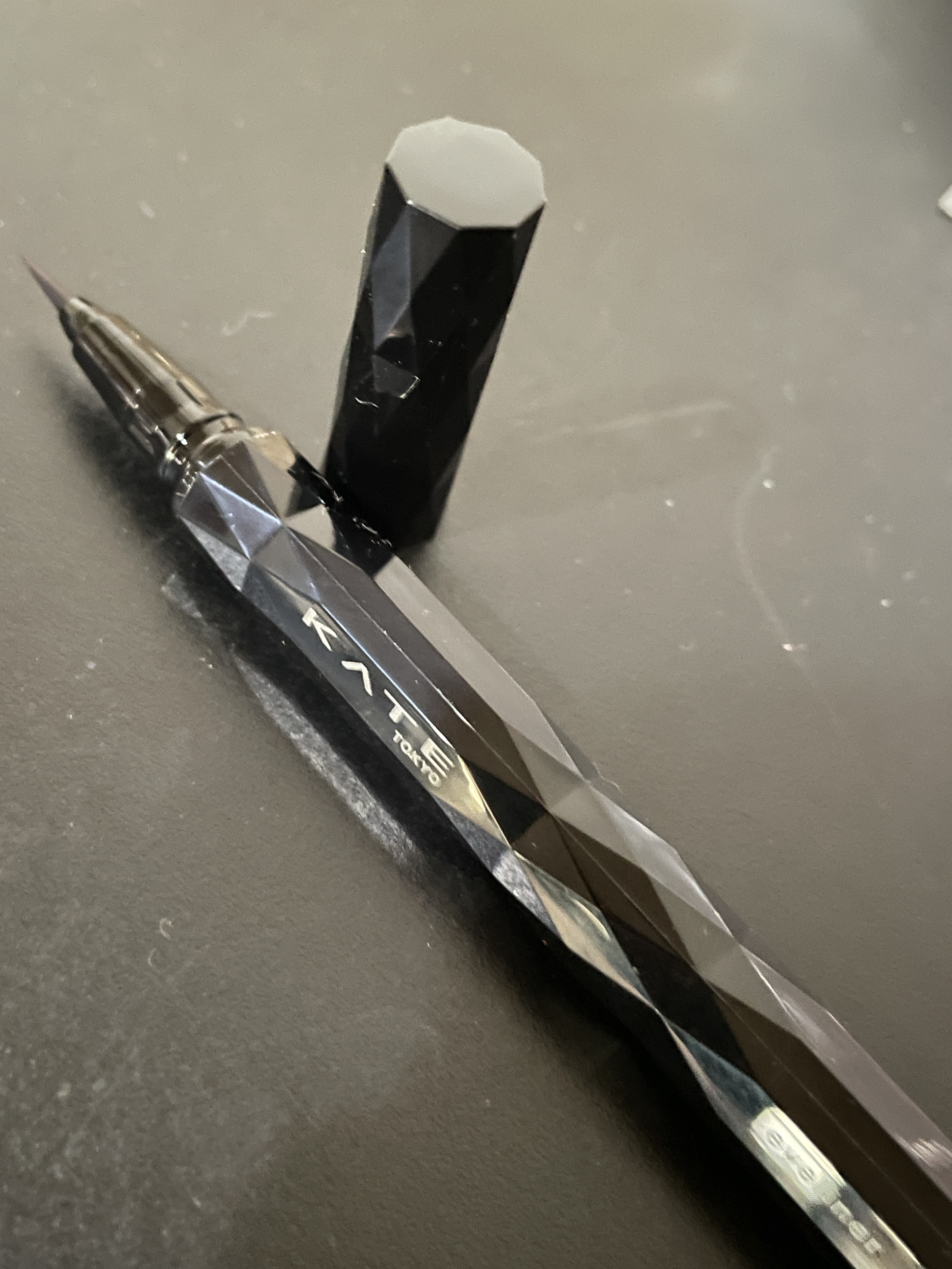 スーパーシャープライナーEX4.0 BR-3 ウォームブラウン/KATE/リキッドアイライナーを使ったクチコミ（1枚目）