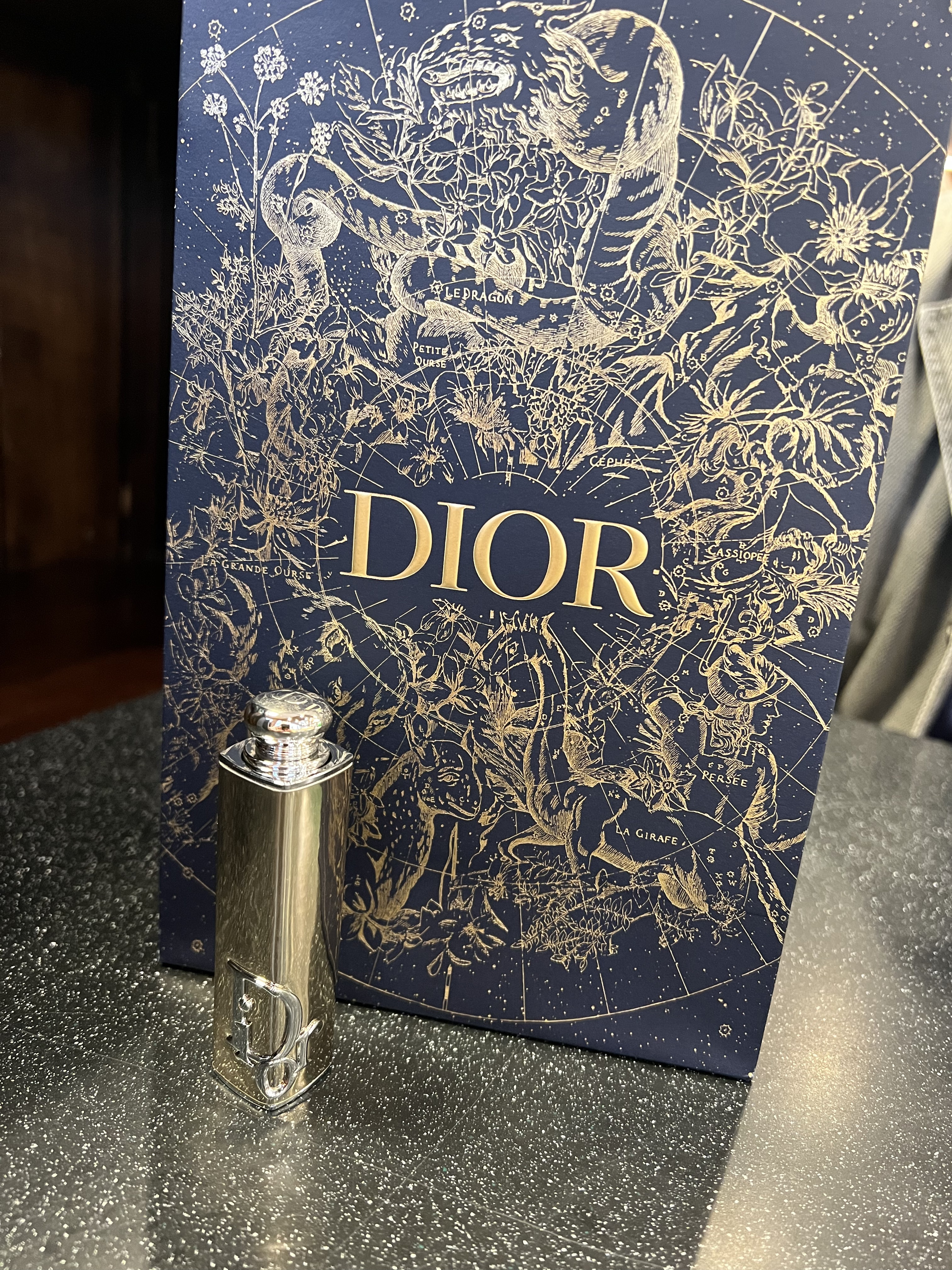 【旧】ディオールアディクトリップスティック(ケース) メタリック ゴールド/Dior/その他化粧小物を使ったクチコミ（1枚目）