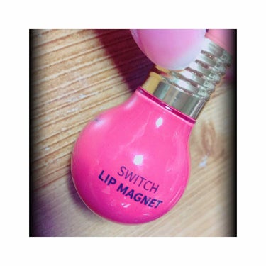 [I am fox/アイエムフォックス] SWITCH LIP MAGNET / スイッチリップマグネット      
#胸キュン  キュートピンクの色味です💕

(3枚目唇の写真注意です！
色味がわか