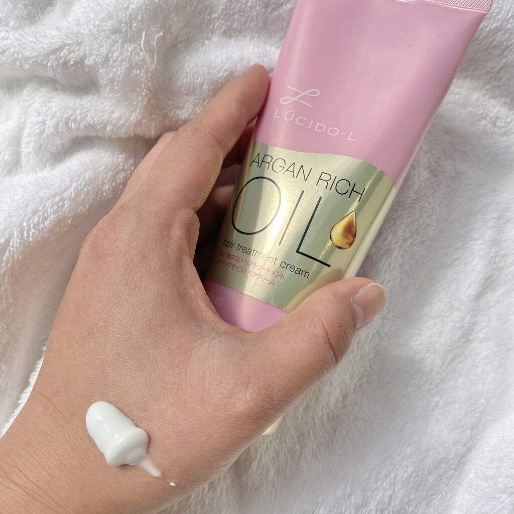 オイルトリートメント ＃ディープモイストヘアクリーム/ルシードエル/ヘアオイルを使ったクチコミ（2枚目）