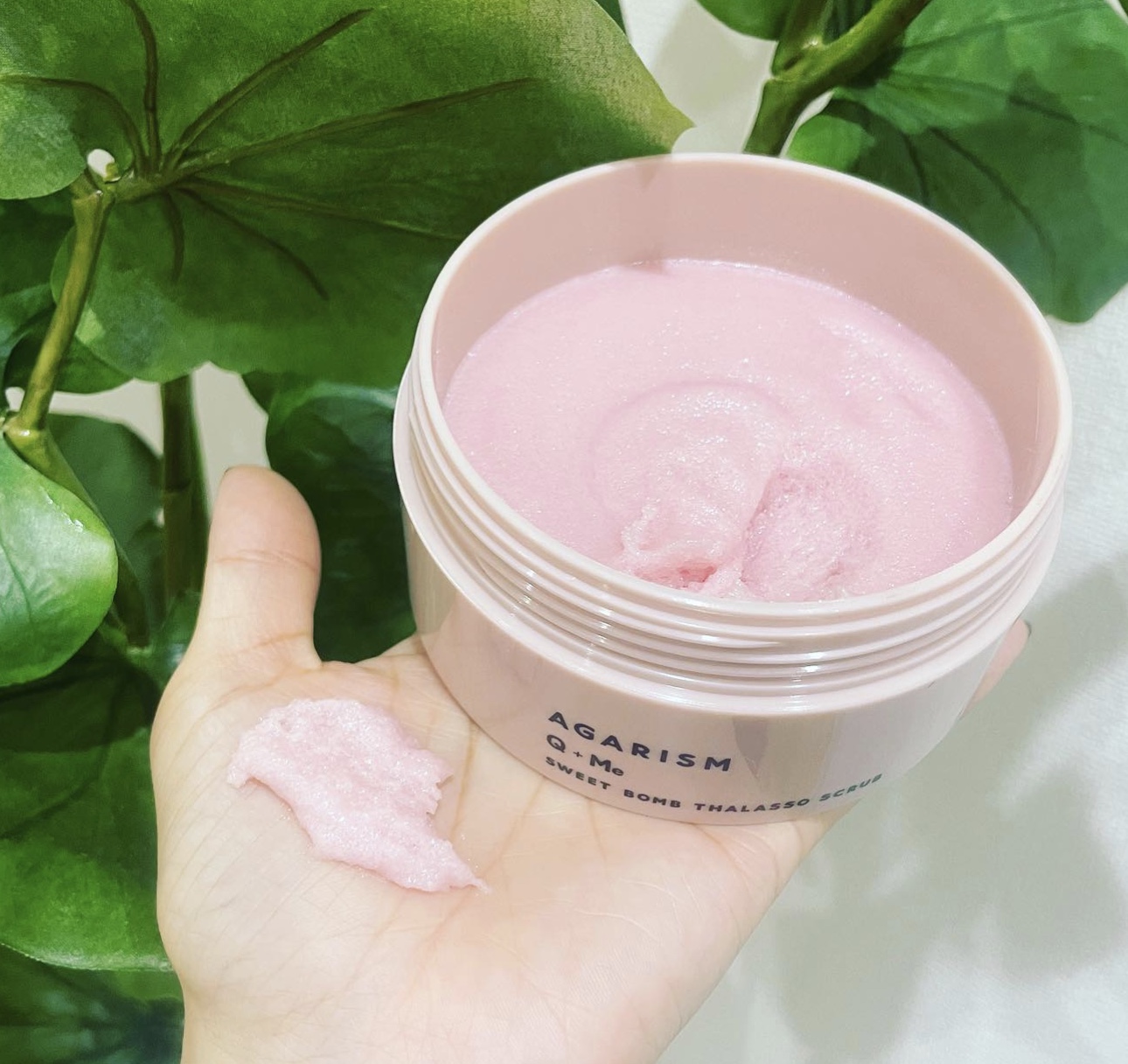 Q+Me スウィート ボム タラソ スクラブ/AGARISM/バストケア・ヒップケアを使ったクチコミ（2枚目）