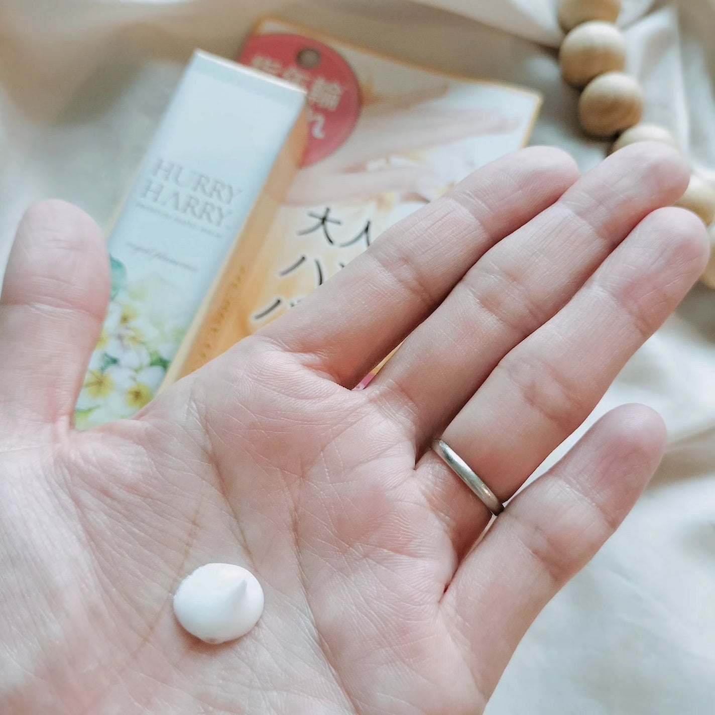 大人のハンドバーム ロイヤルプルメリアの香り/ハリーハリー/ハンドクリームを使ったクチコミ(2枚目)