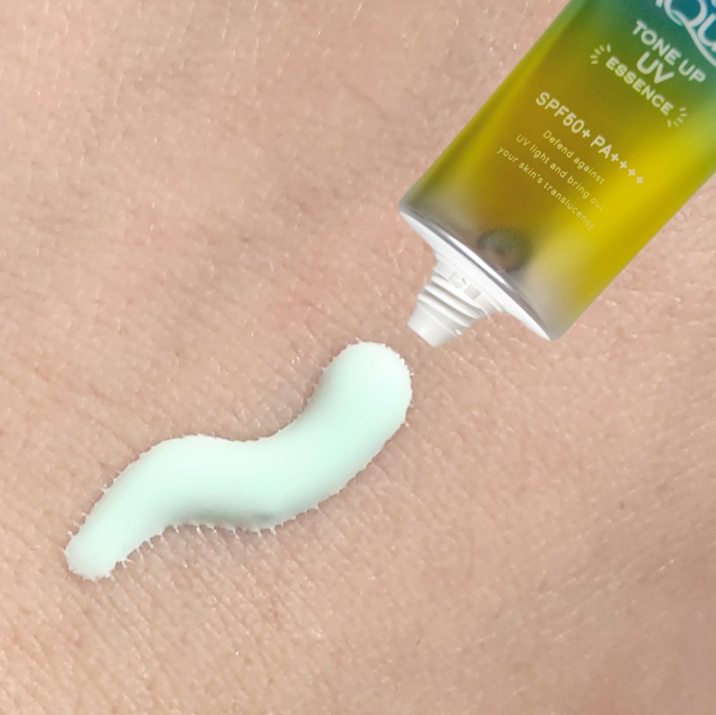 スキンアクア トーンアップUVエッセンス/スキンアクア/日焼け止めクリームを使ったクチコミ（3枚目）