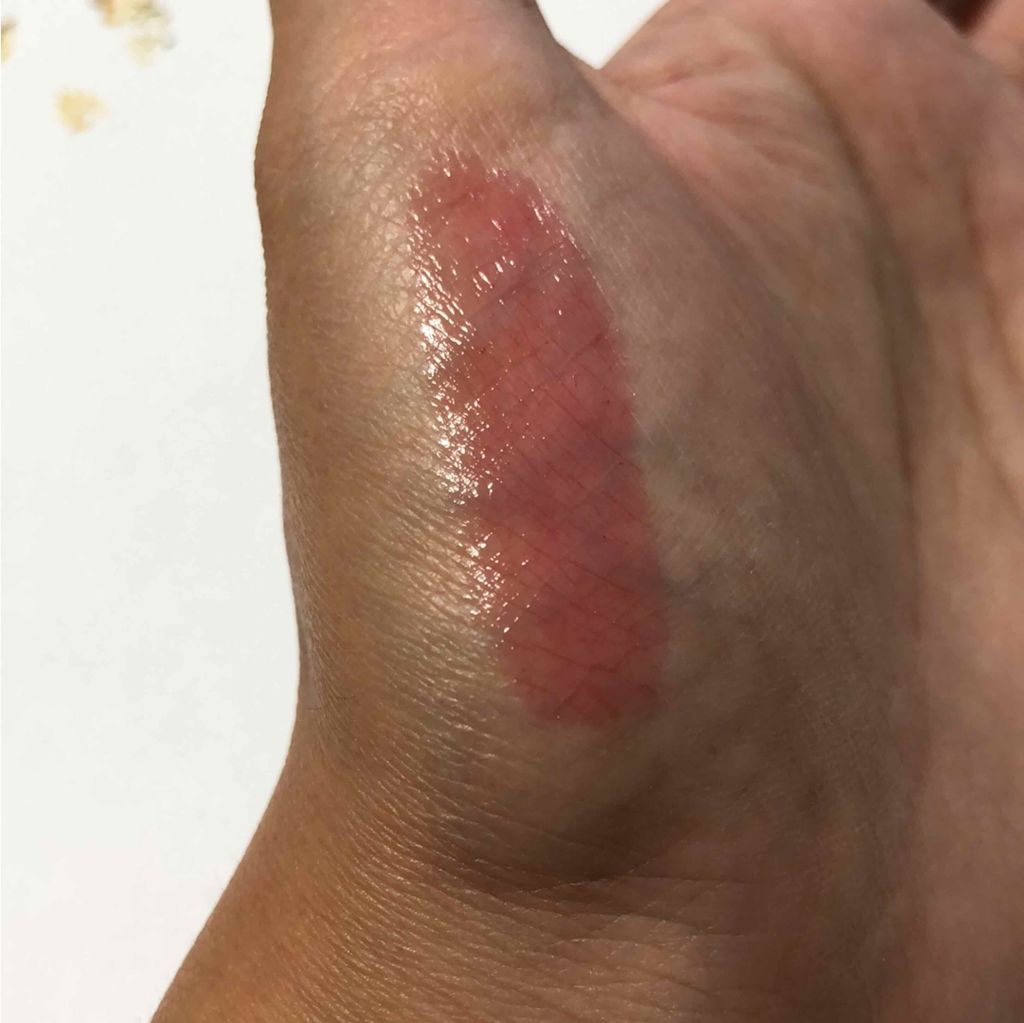 エクストラ リップ ティント 04 ベアラズベリー/BOBBI BROWN/リップティントを使ったクチコミ（2枚目）