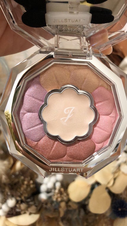ジルスチュアート ブルームクチュール アイズ/JILL STUART/アイシャドウパレットを使ったクチコミ(1枚目)