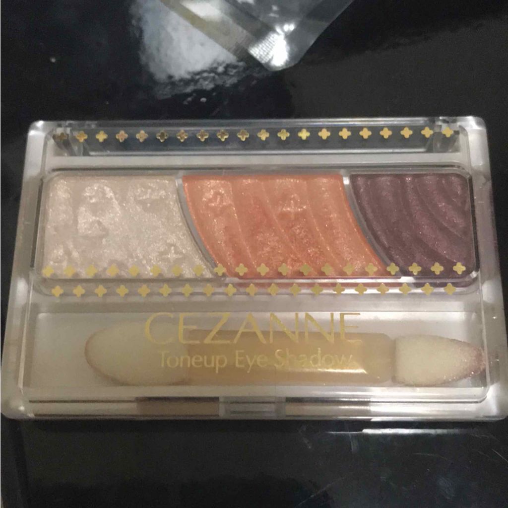 トーンアップアイシャドウ/CEZANNE/アイシャドウパレットを使ったクチコミ(1枚目)