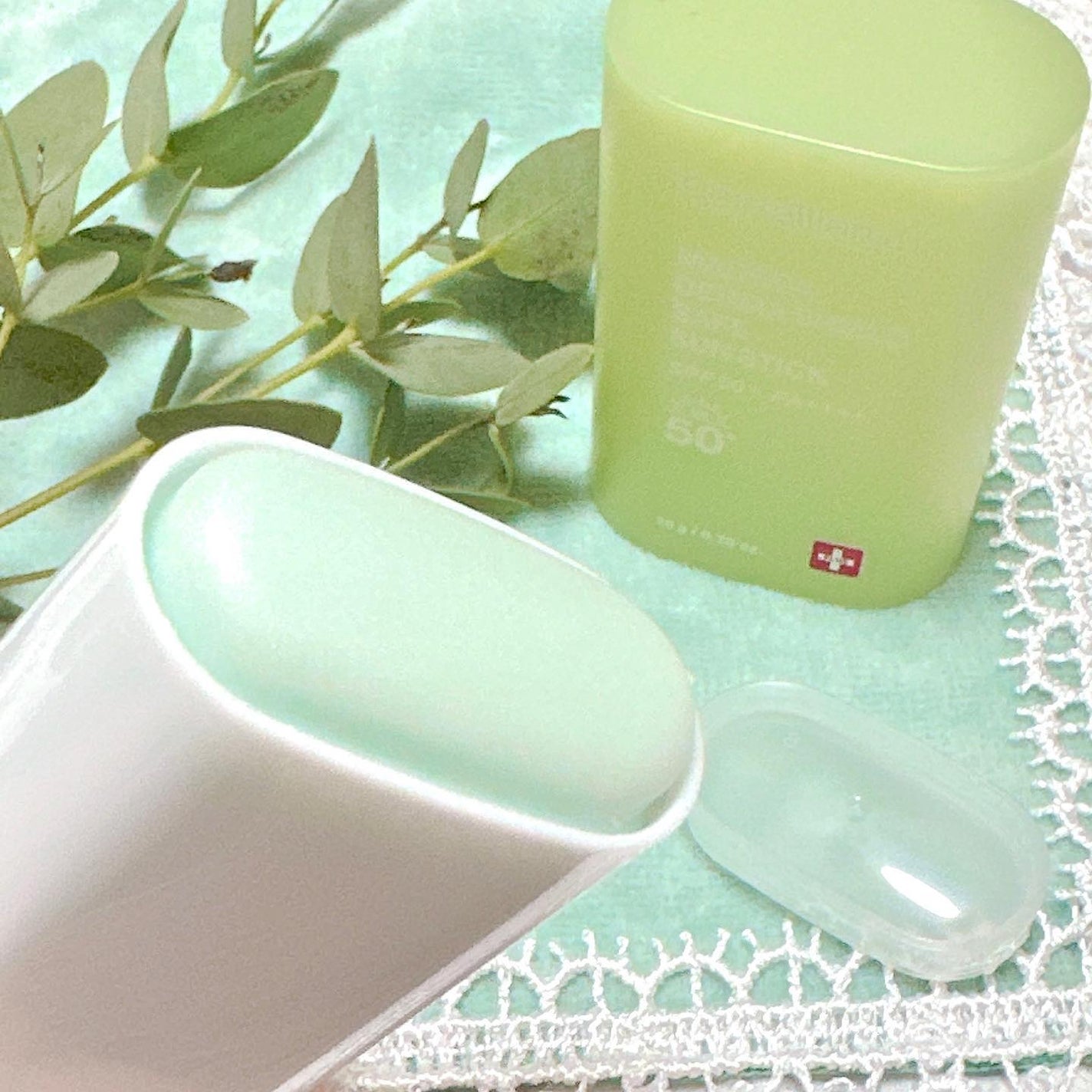 マデカダーマシールド セーフサンスティック(SPF50+ PA++++)/センテリアン24/日焼け止めスティックを使ったクチコミ(3枚目)