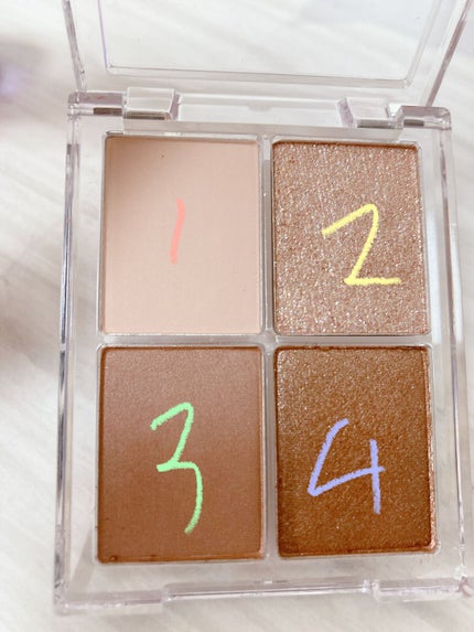 4色アイシャドウパレット/aZTK/アイシャドウパレットを使ったクチコミ(1枚目)