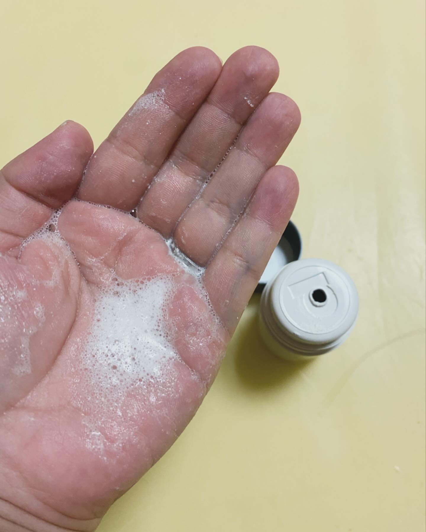 デイリーマイクロフォリエント/ダーマロジカ/洗顔パウダーを使ったクチコミ（3枚目）