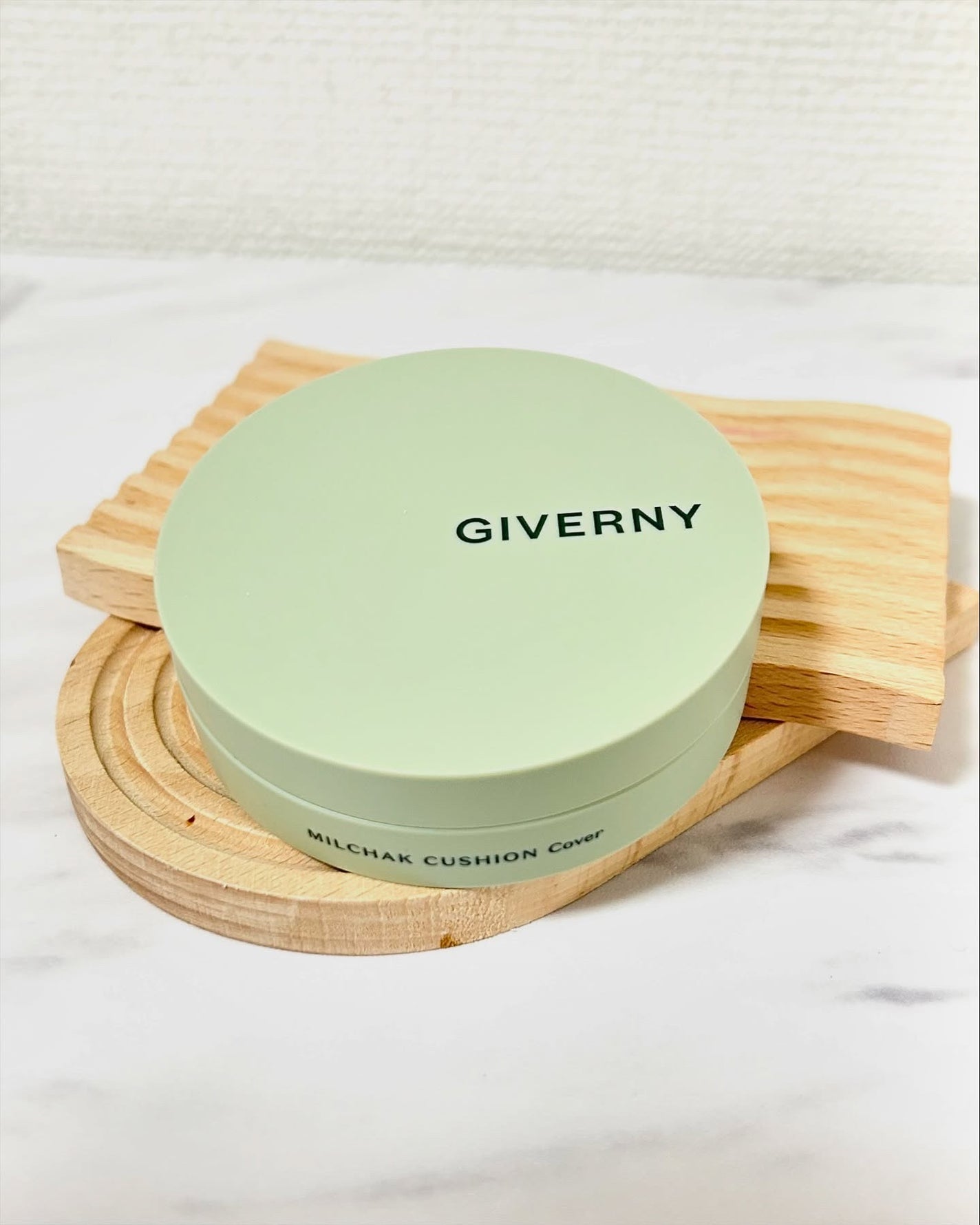 ゆんꪔ̤̮ フォロバ100 on LIPS 「,𓂃𓈒𓏸𓂃𓈒𓏸◌GIVERNY🕊️💗密着カバークッション𓂃𓈒𓏸..」(1枚目)