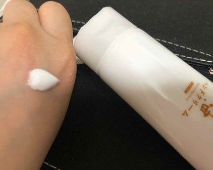 馬油ハンドクリーム/DAISO/ハンドクリームを使ったクチコミ(2枚目)