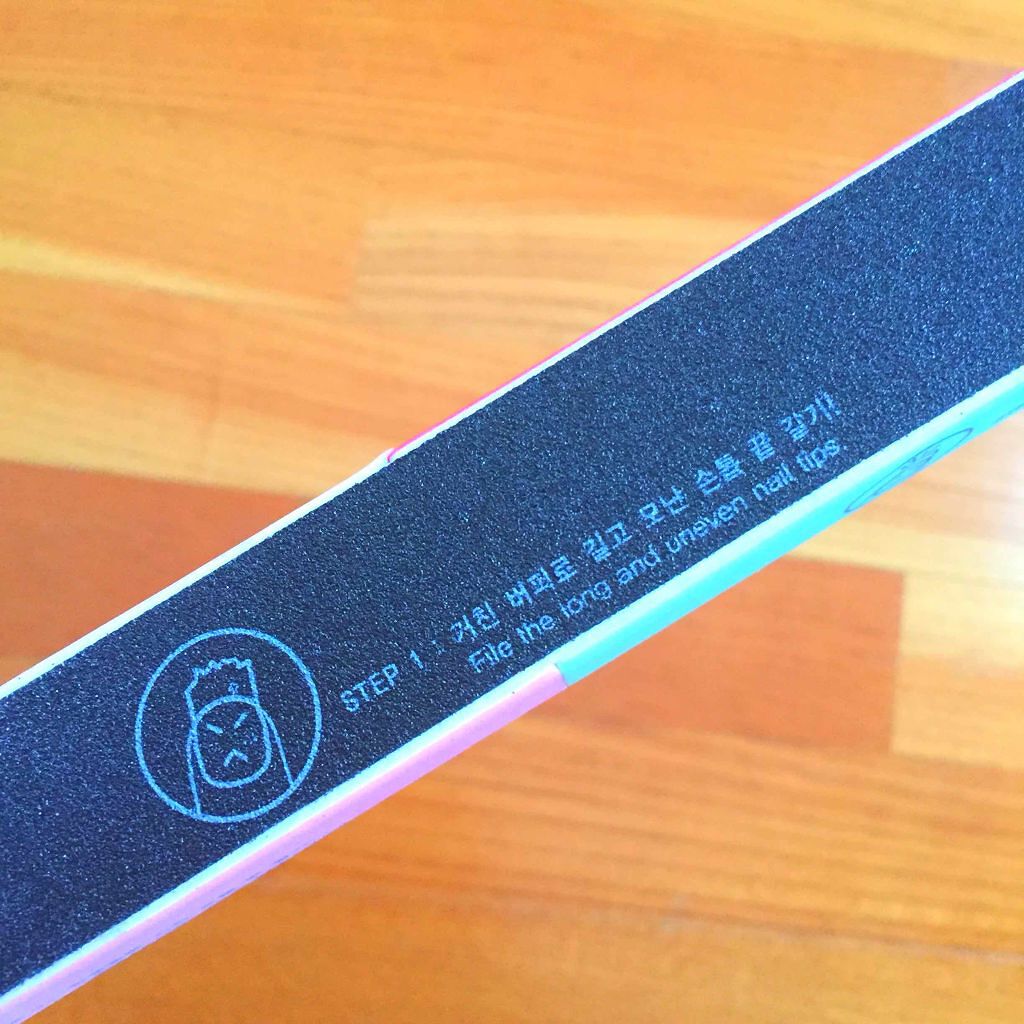 諭吉 on LIPS 「これは、コスメではなく、いわゆる爪磨き。です。エチュードハウス..」(3枚目)