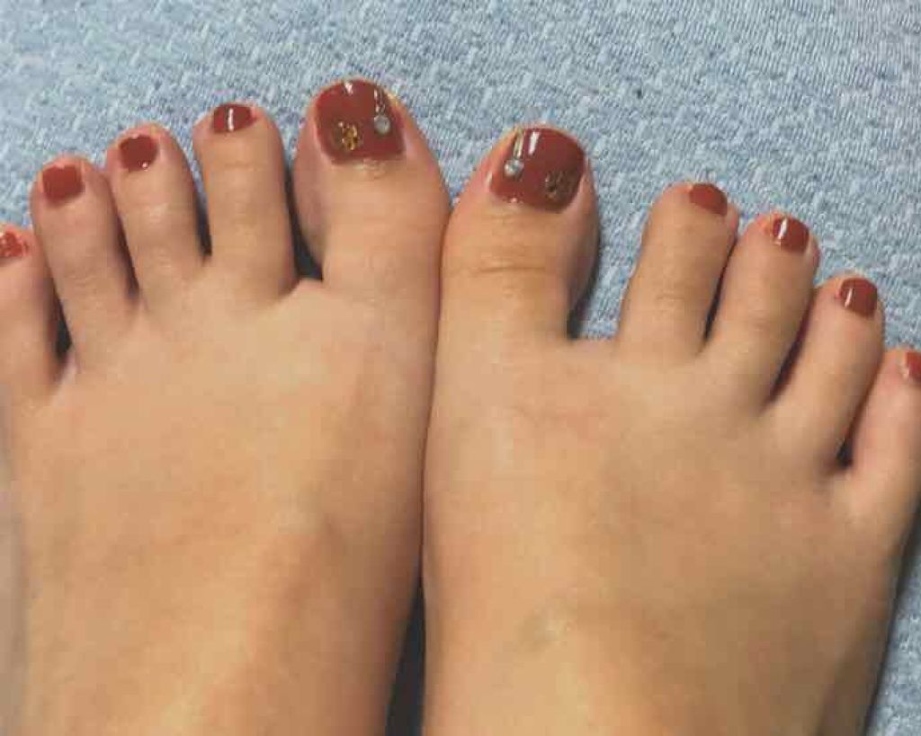 カラフルネイルズ/キャンメイク/マニキュアを使ったクチコミ（2枚目）