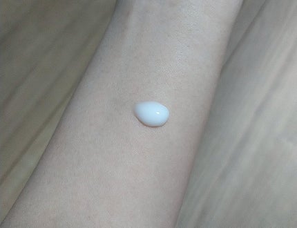 ニベア プレミアムボディミルク モイスチャー/ニベア/ボディミルクを使ったクチコミ(3枚目)