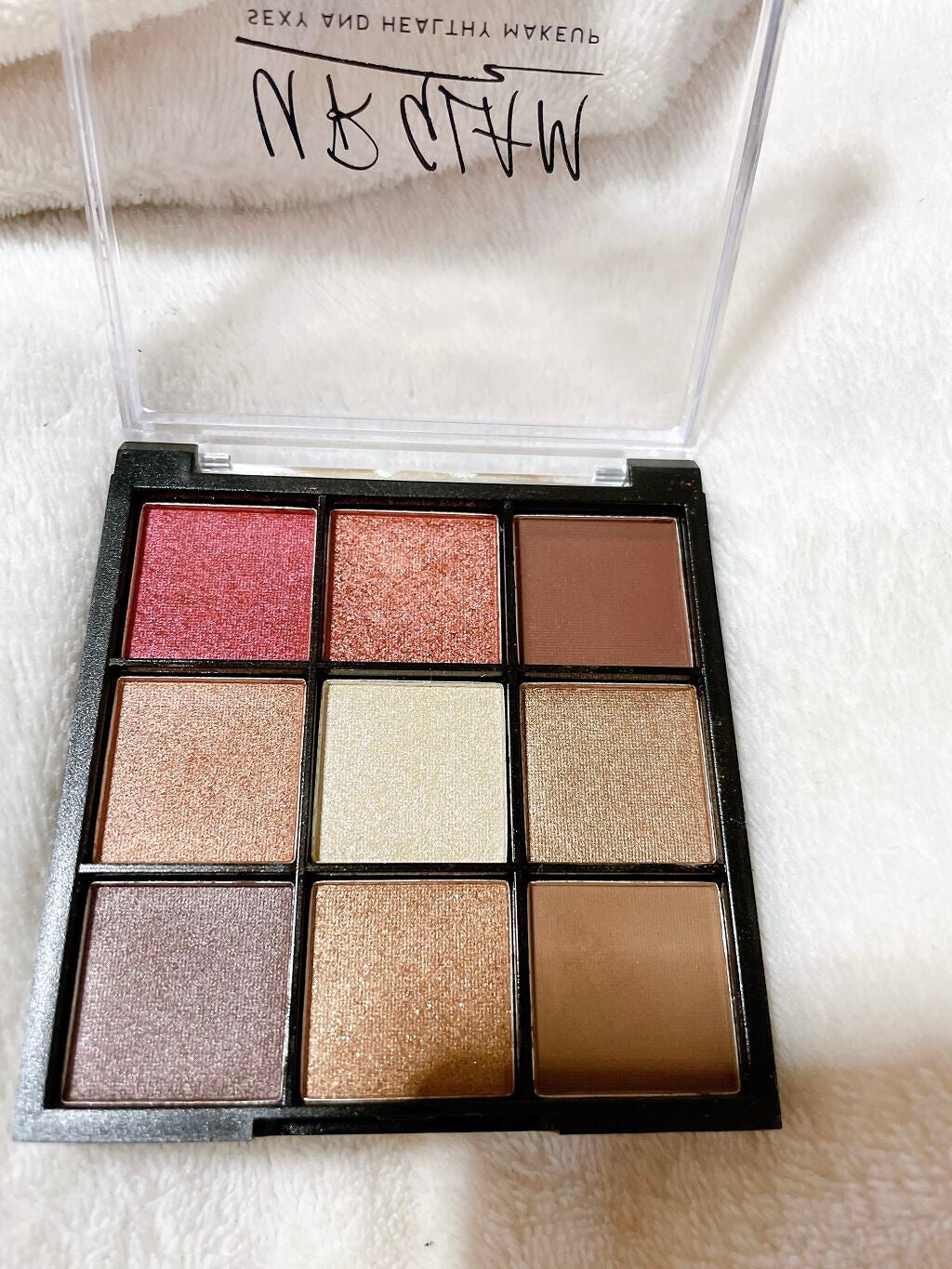UR GLAM BLOOMING EYE COLOR PALETTE/U R GLAM/アイシャドウパレットを使ったクチコミ(2枚目)