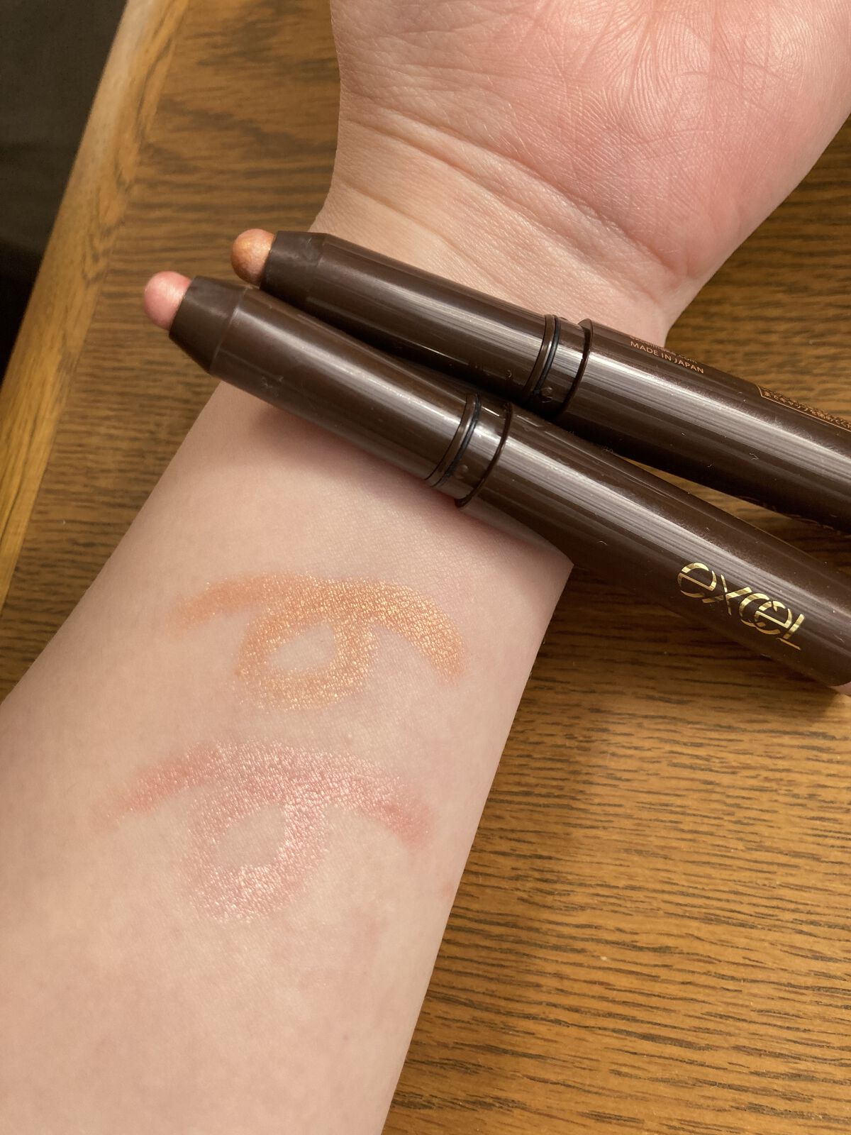 グリームオンフィットシャドウ GF04 チェダーディップ/excel/スティックアイシャドウを使ったクチコミ（1枚目）