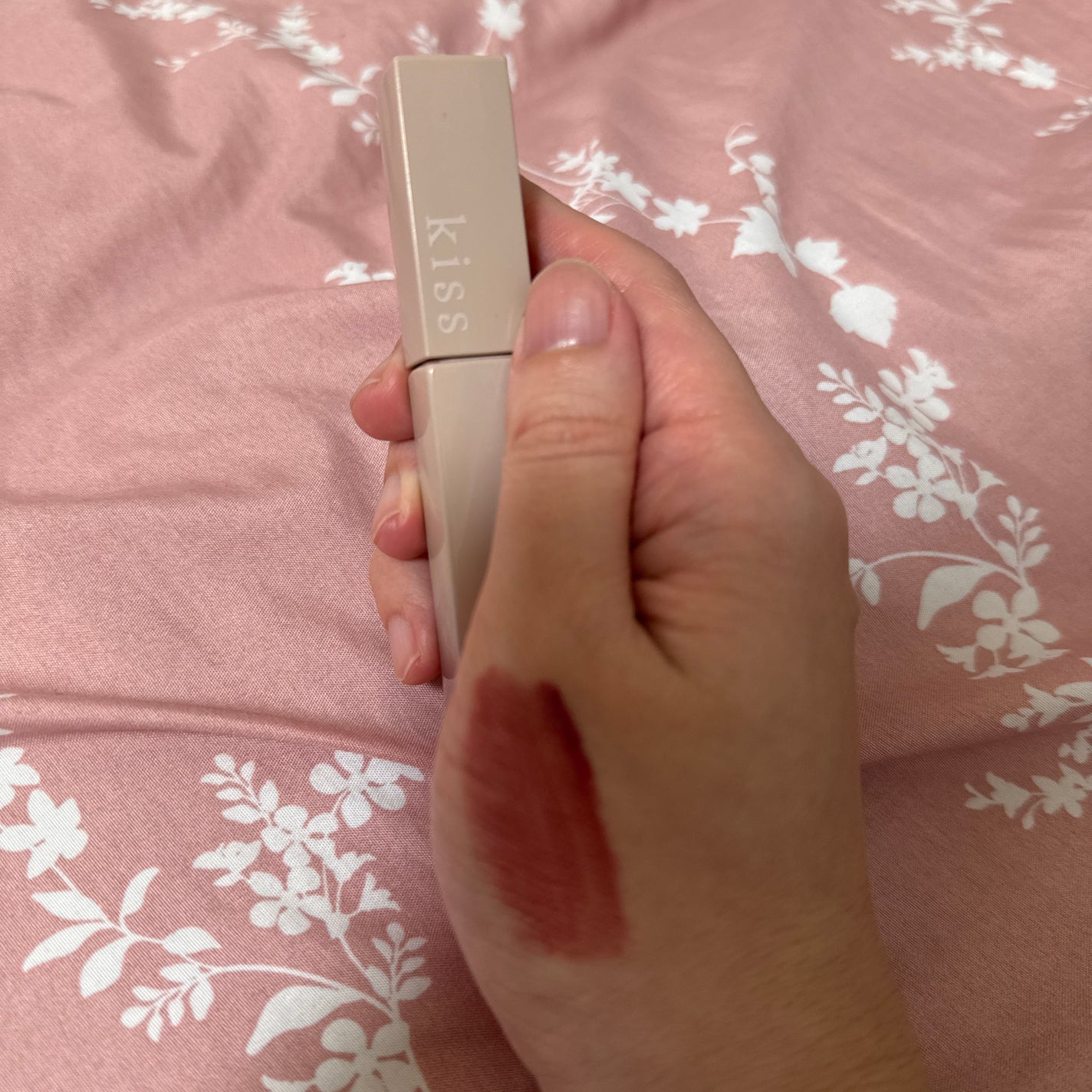 リップアーマーⅩ/KiSS/口紅を使ったクチコミ(2枚目)