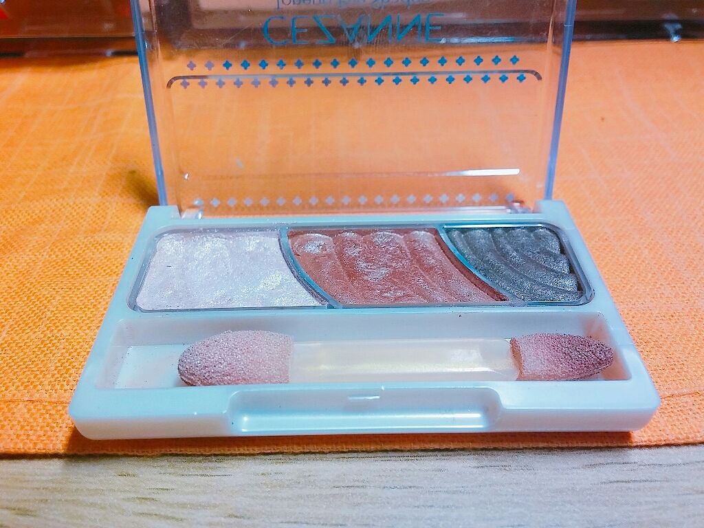 トーンアップアイシャドウ/CEZANNE/アイシャドウパレットを使ったクチコミ(1枚目)