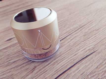 ナチュラルエイジングケアミネラルパウダーサンスクリーン SPF50+ PA++++/MiMC/日焼け止めパウダーを使ったクチコミ(2枚目)