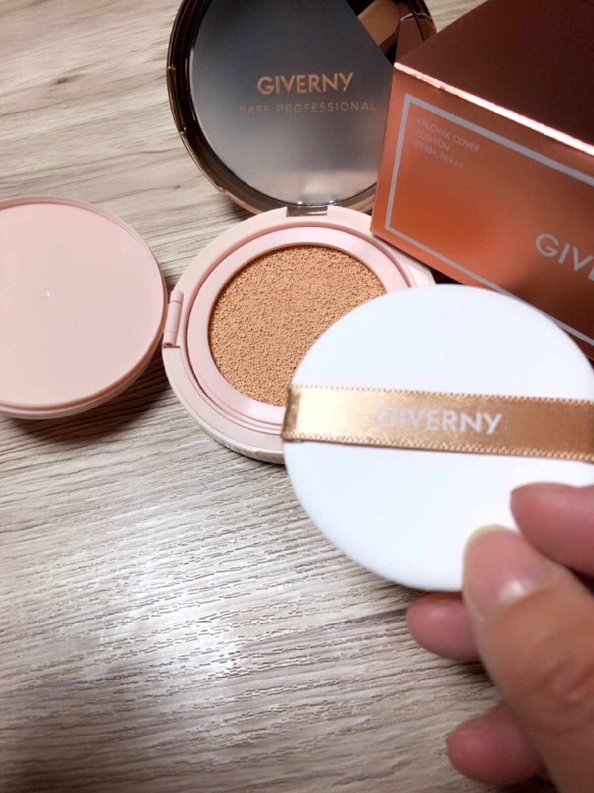 密着カバークッション/GIVERNY/クッションファンデーションを使ったクチコミ(2枚目)