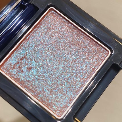 ラズル アイカラー/エレガンス ラズル /単色アイシャドウを使ったクチコミ(8枚目)