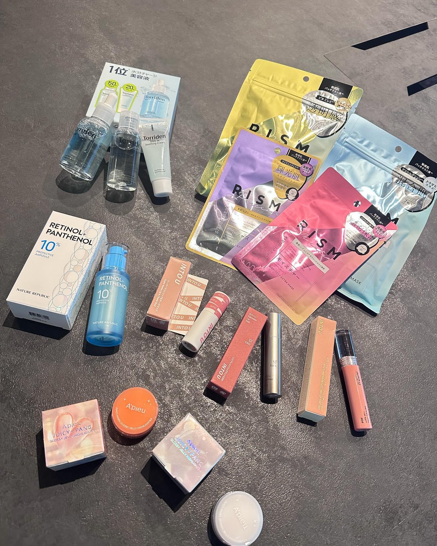 ジューシーパン グロッシージェリーハイライター 7 キャンドルライト/A’pieu/クリームハイライトを使ったクチコミ（1枚目）