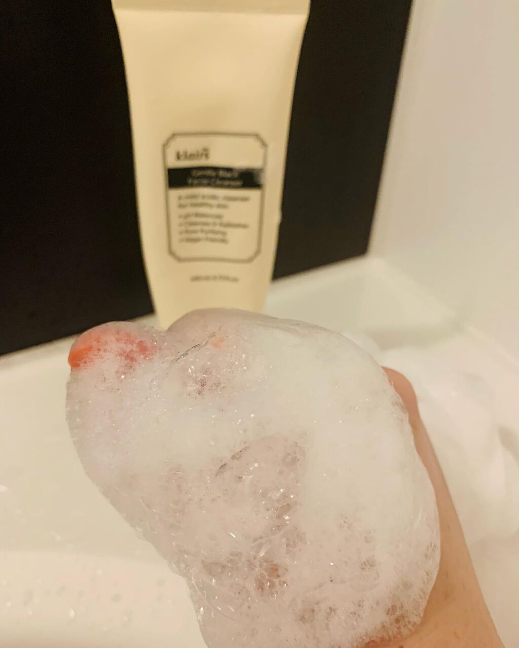ジェントルブラックフェイシャルクレンザー(140ml)/Klairs/洗顔フォームを使ったクチコミ（2枚目）