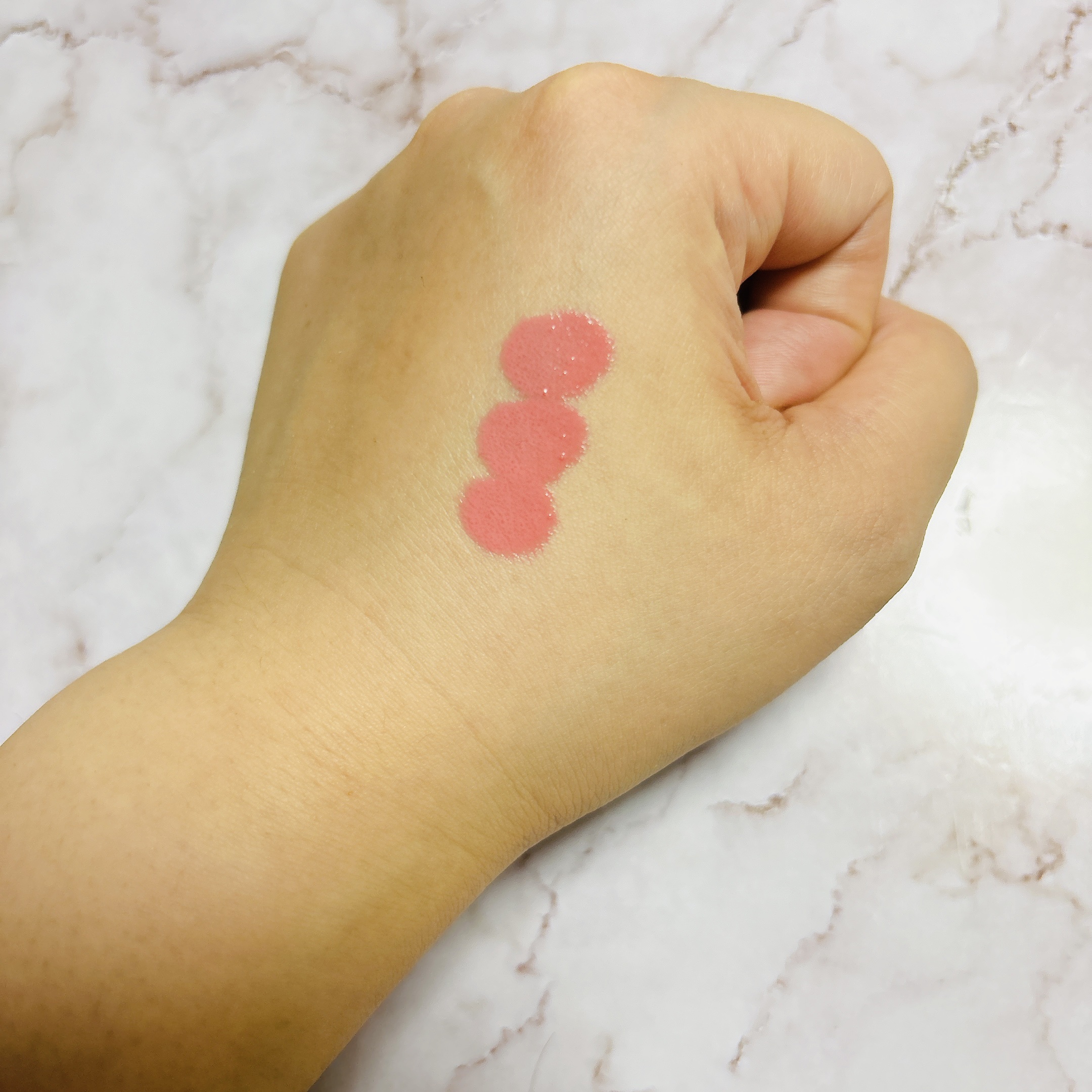 シーグラム カラーブルーム リキッドブラッシュ ラブケーキ(Love Cake)/SHEGLAM/リキッドチークを使ったクチコミ（3枚目）