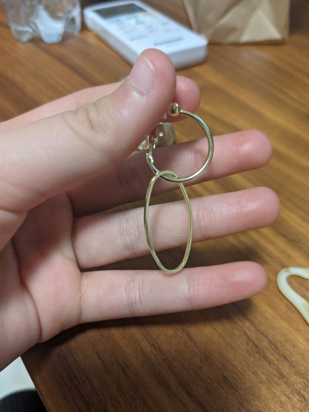 miiyuu on LIPS 「こんにちはーmiiyuuです!いきなりですが、イヤリング買って..」(2枚目)