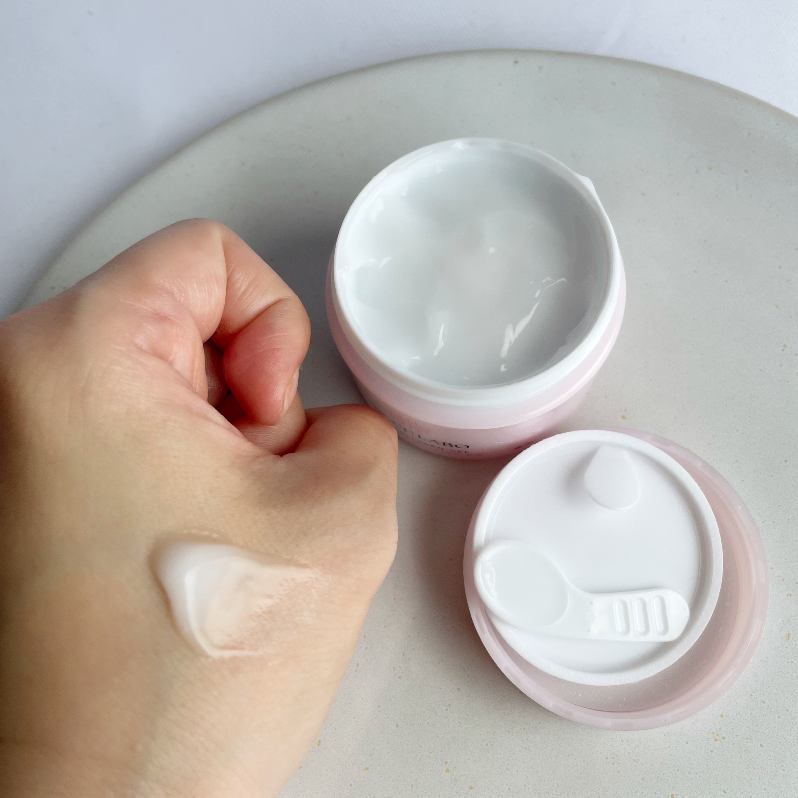 薬用アクアコラーゲンゲル スーパーセンシティブEX/ドクターシーラボⓇ/オールインワン化粧品を使ったクチコミ（3枚目）