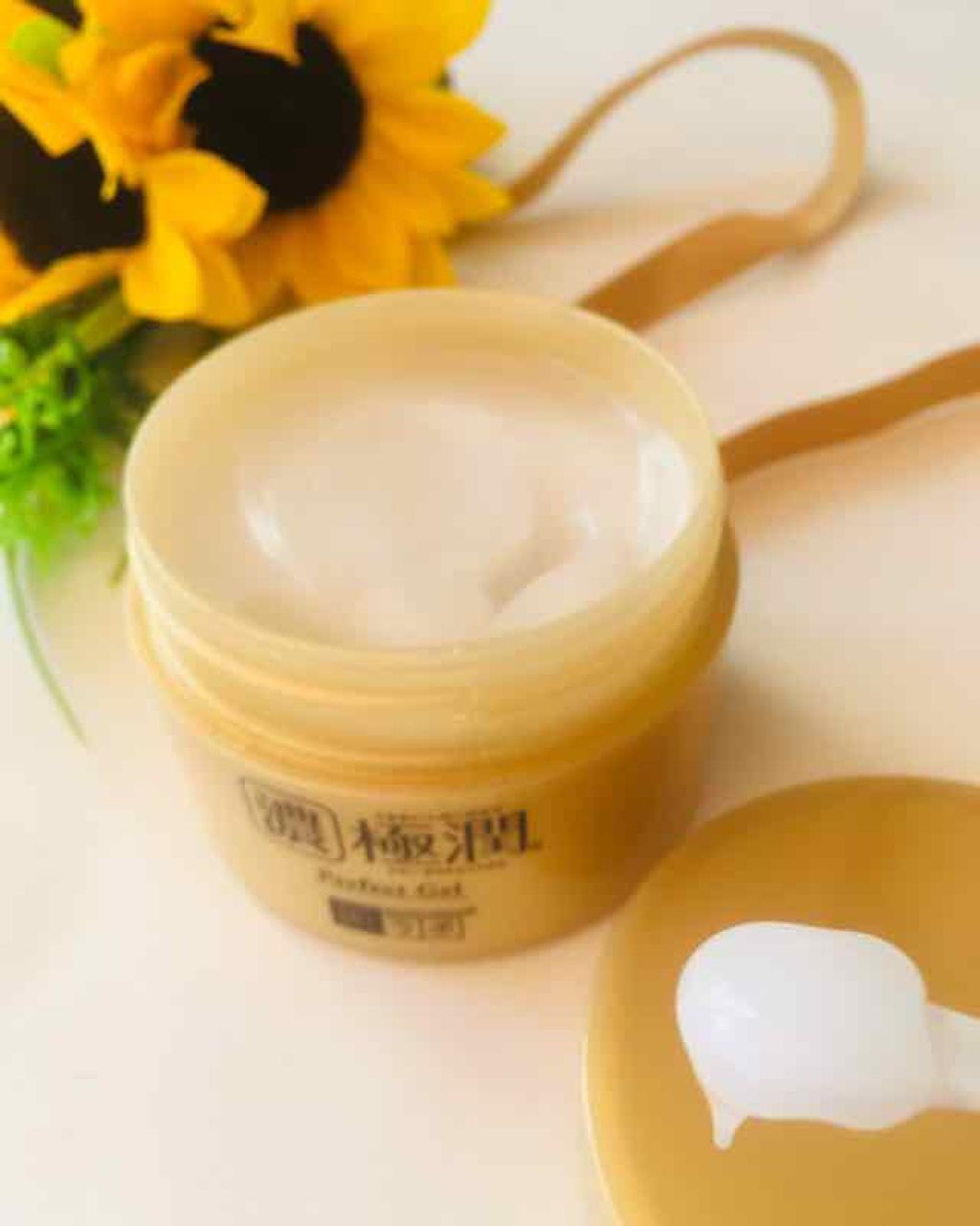 極潤 パーフェクトゲル/肌ラボ/オールインワン化粧品を使ったクチコミ(3枚目)