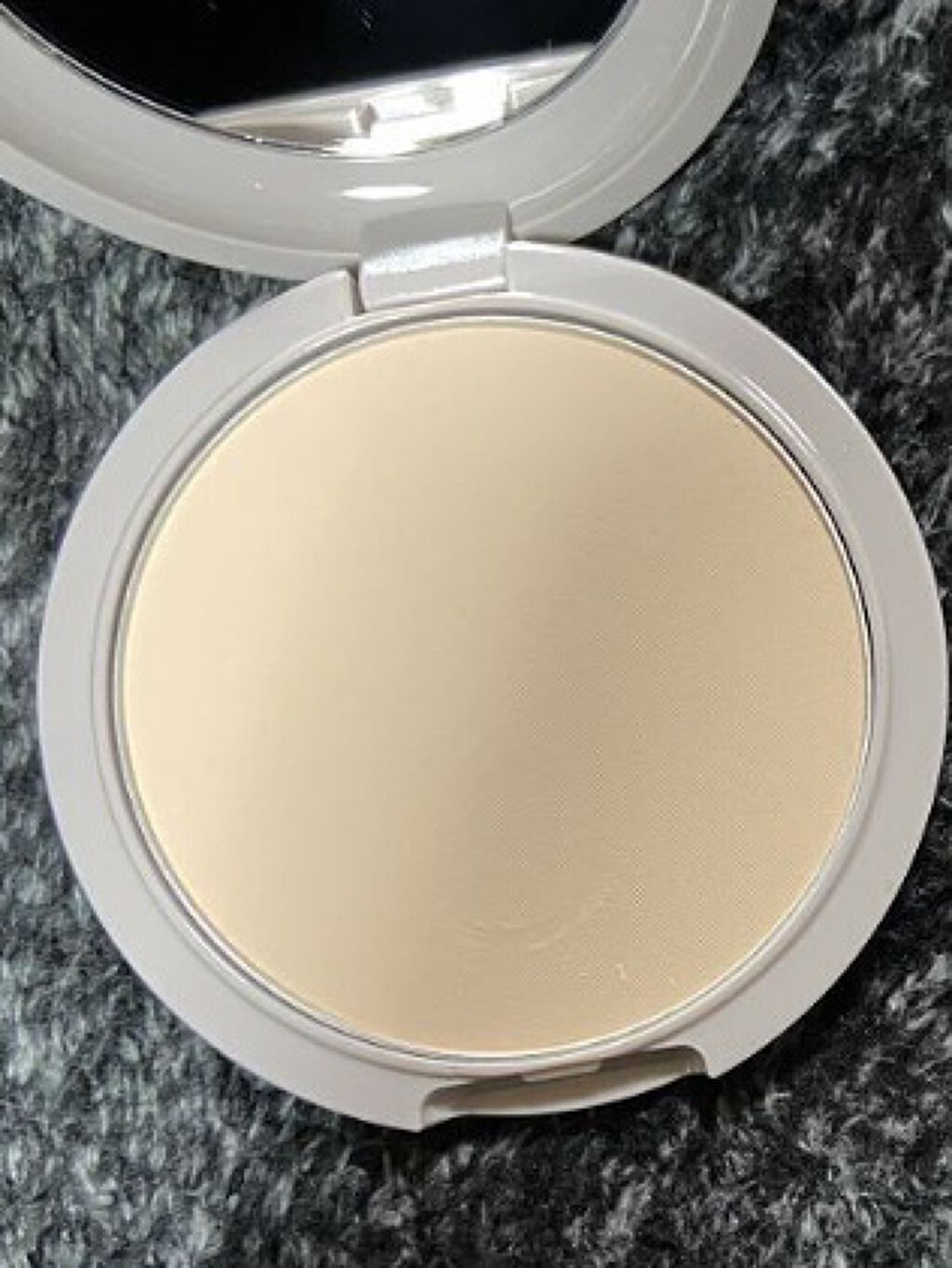 エアリーステイ パウダー/FASIO/プレストパウダーを使ったクチコミ（2枚目）